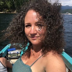 Meet your Posher, Beth